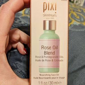 Rose and pomegranate face oil